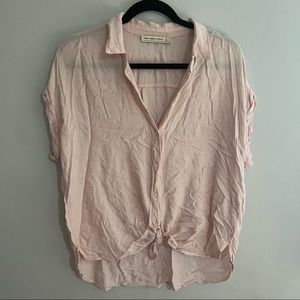 A+F pink button down with front tie